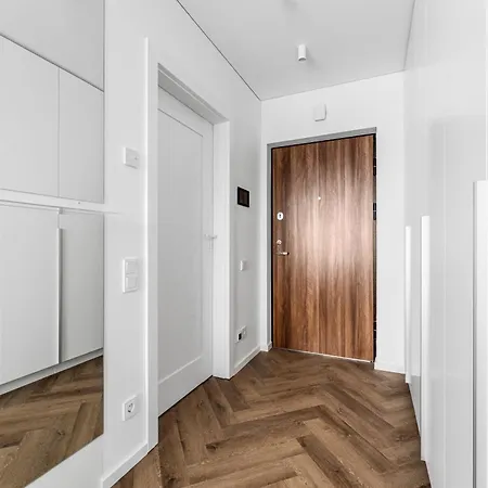 50m2 Near Japanese Garden - 4th Floor *