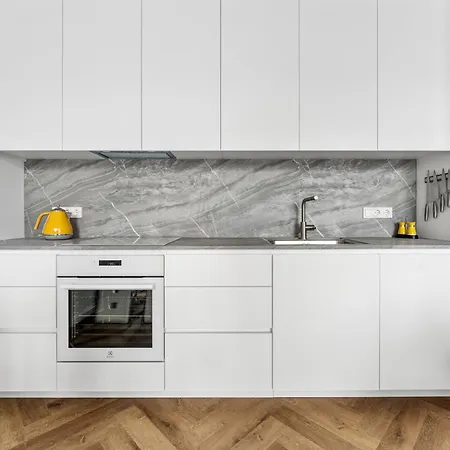 Апартаменты 50m2 Near Japanese Garden - 4th Floor