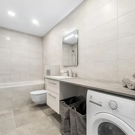 Апартаменты 50m2 Near Japanese Garden - 4th Floor Вильнюс