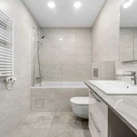 50m2 Near Japanese Garden - 4th Floor Apartment