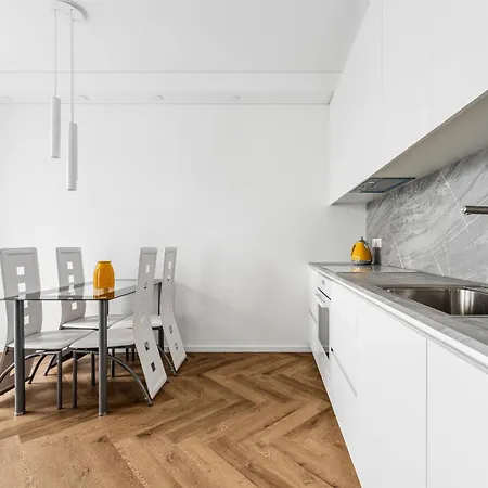 50m2 Near Japanese Garden - 4th Floor Apartment