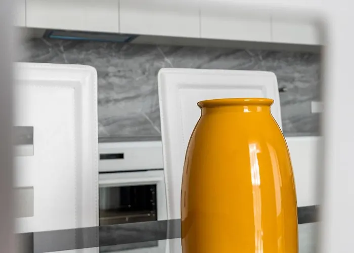 50m2 Near Japanese Garden - 4th Floor Lägenhet *