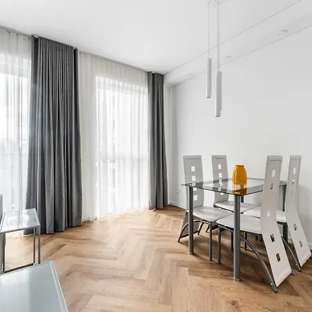 50m2 Near Japanese Garden - 4th Floor